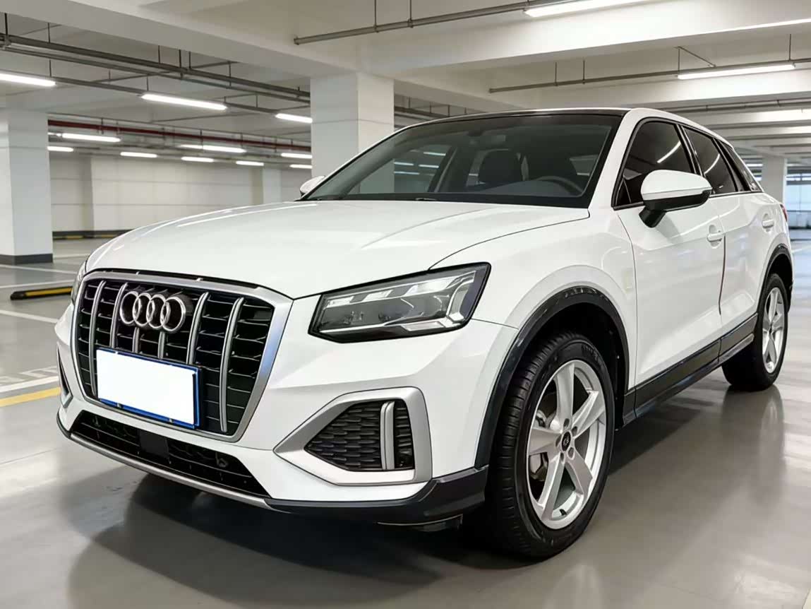 Audi Q2L 2023 汽车图片 