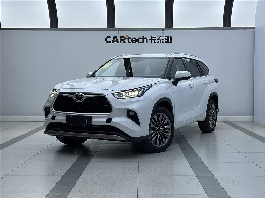 Toyota Highlander 2026 汽车图片 