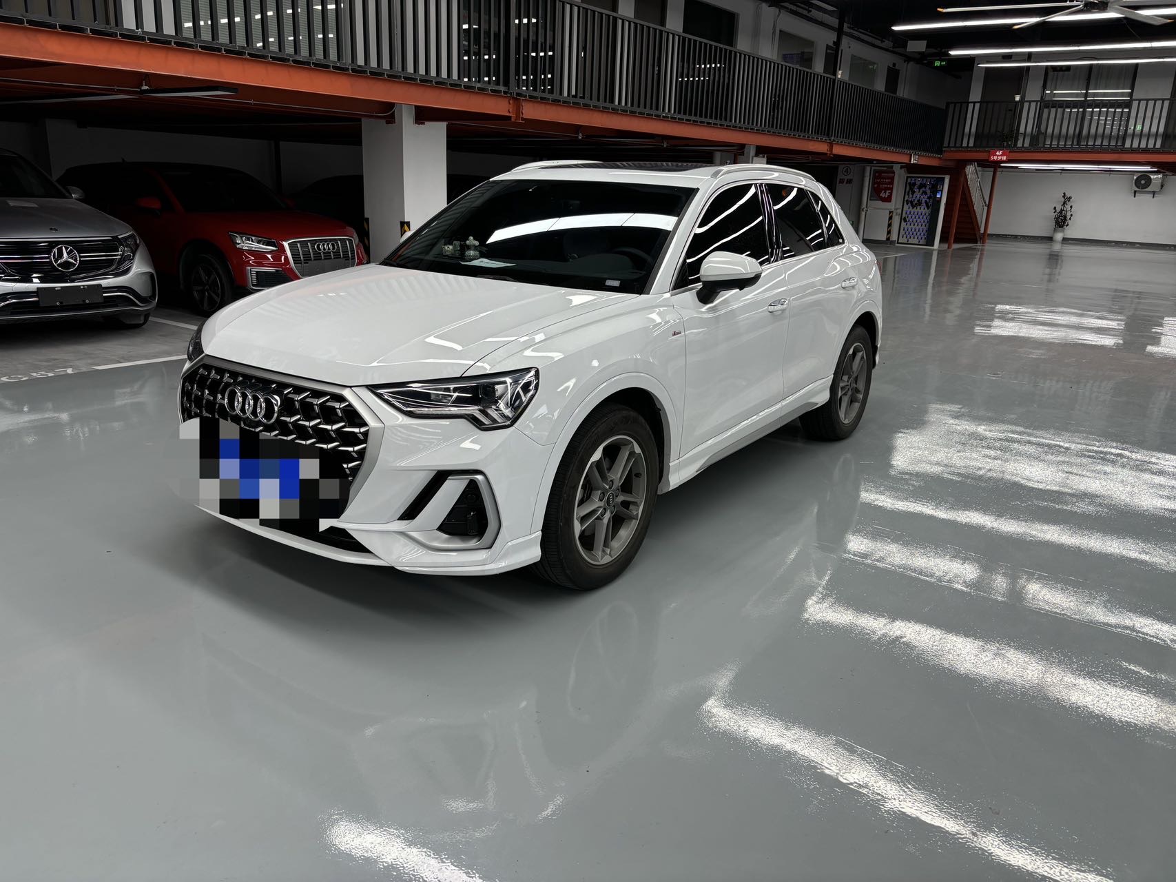 Audi Q3 2024 Audi Q3 2024 immagine di auto