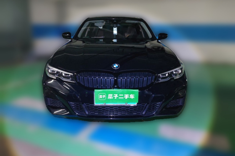 BMW 3 Series 2020 car image #3
