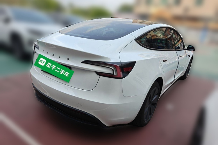 Tesla Model 3 2025 #5 Tesla Model 3 2025 car image #5