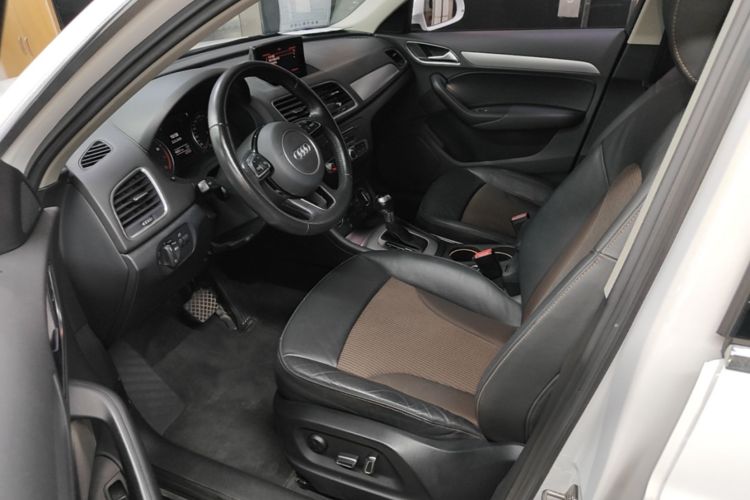 Audi Q3 2016 #19 Audi Q3 2016 car image #19