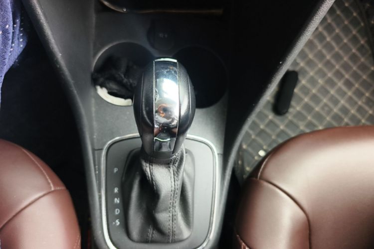 Volkswagen Polo 2019 #16 Volkswagen Polo 2019 car image #16
