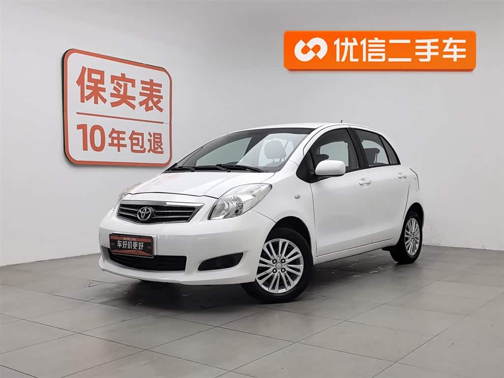 Toyota Yaris 2011 изображение автомобиля 