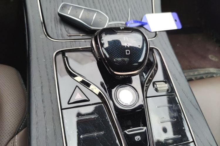 BYD Han 2022 car image #14