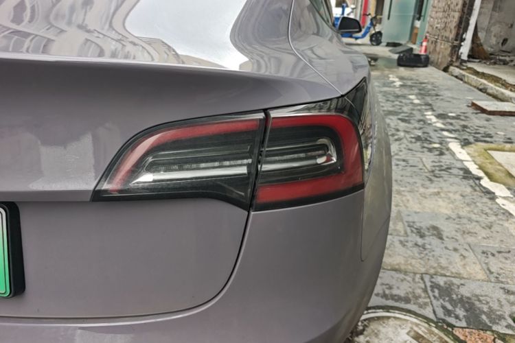 Tesla Model 3 2021 car image #8