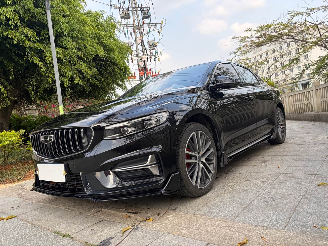 GEELY Preface 2023 汽车图片 