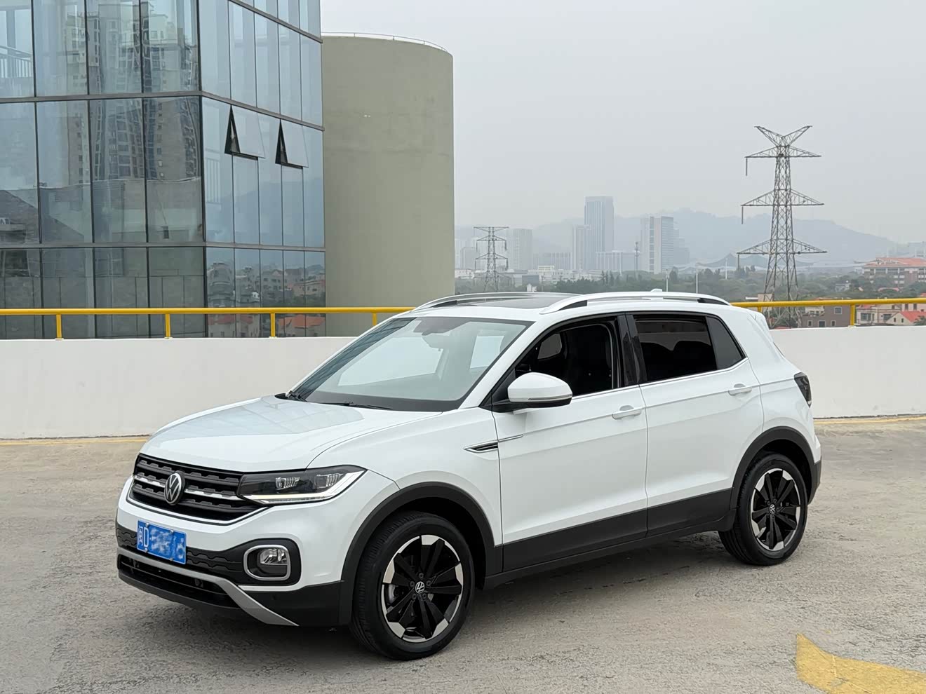 Volkswagen Tacqua 2023 car image 
