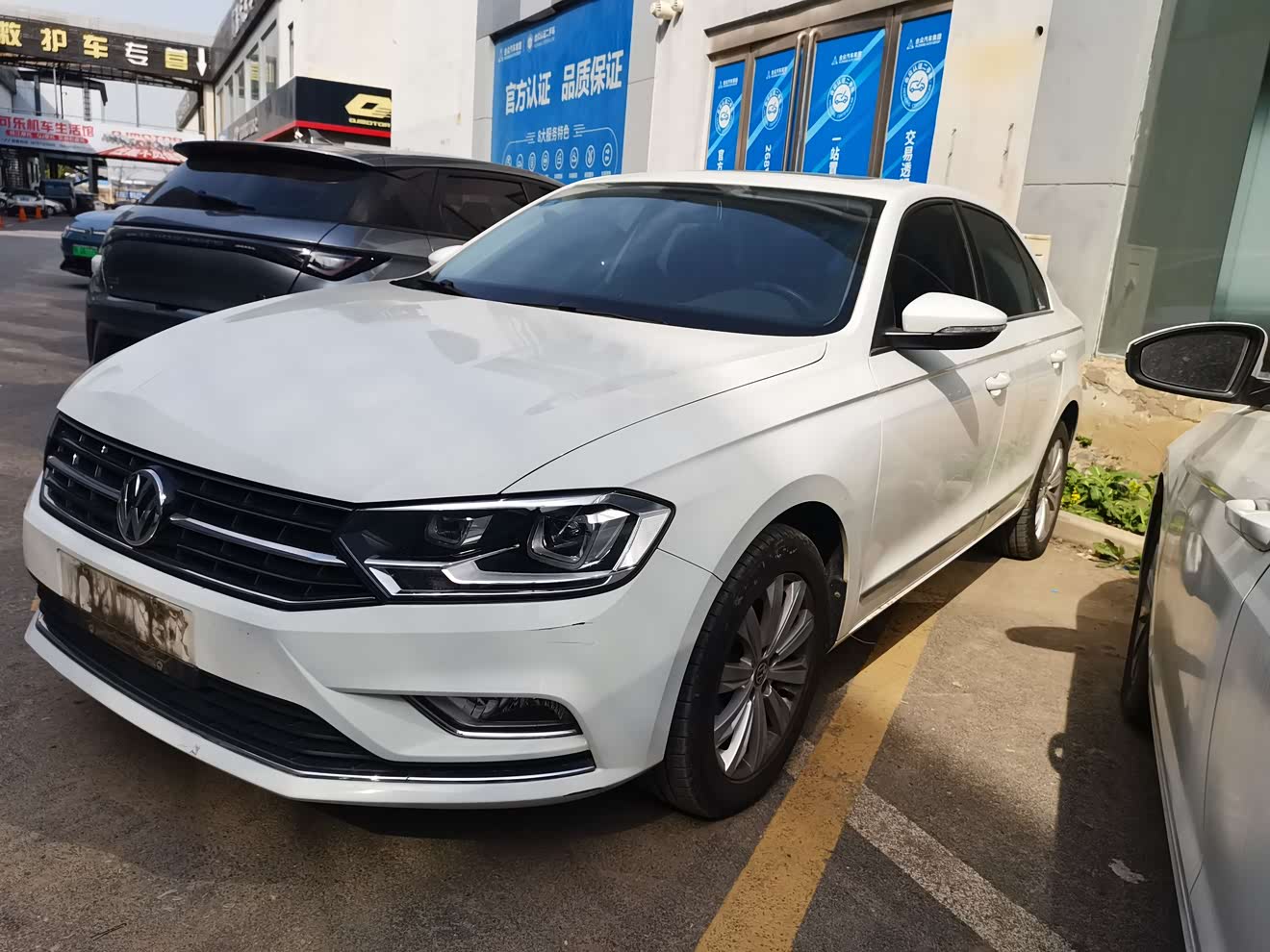 Volkswagen Bora 2018 car image 