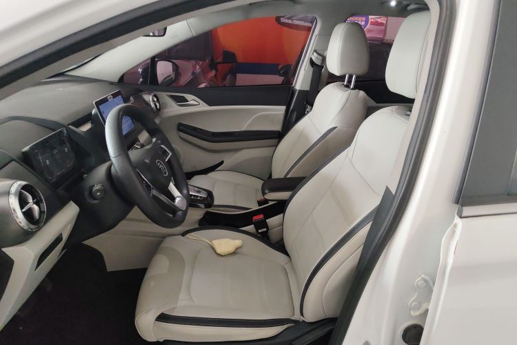 BYD Yuan Pro 2022 #16 BYD Yuan Pro 2022 car image #16