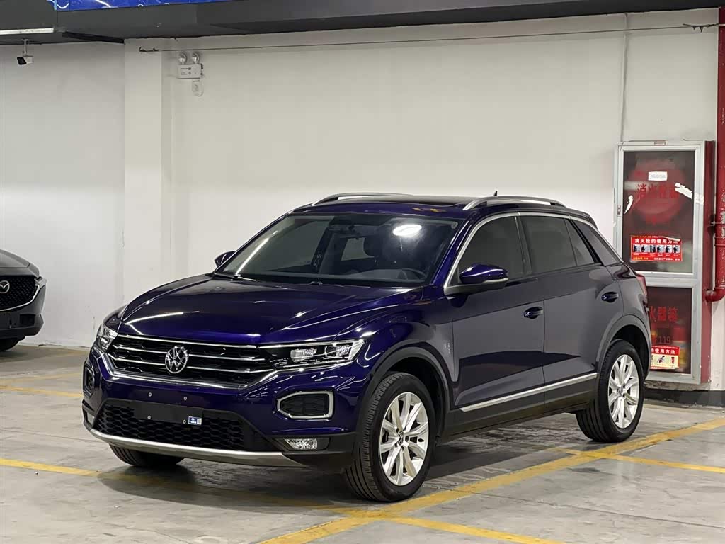 Volkswagen T-Roc 2022 Volkswagen T-Roc 2022 car image