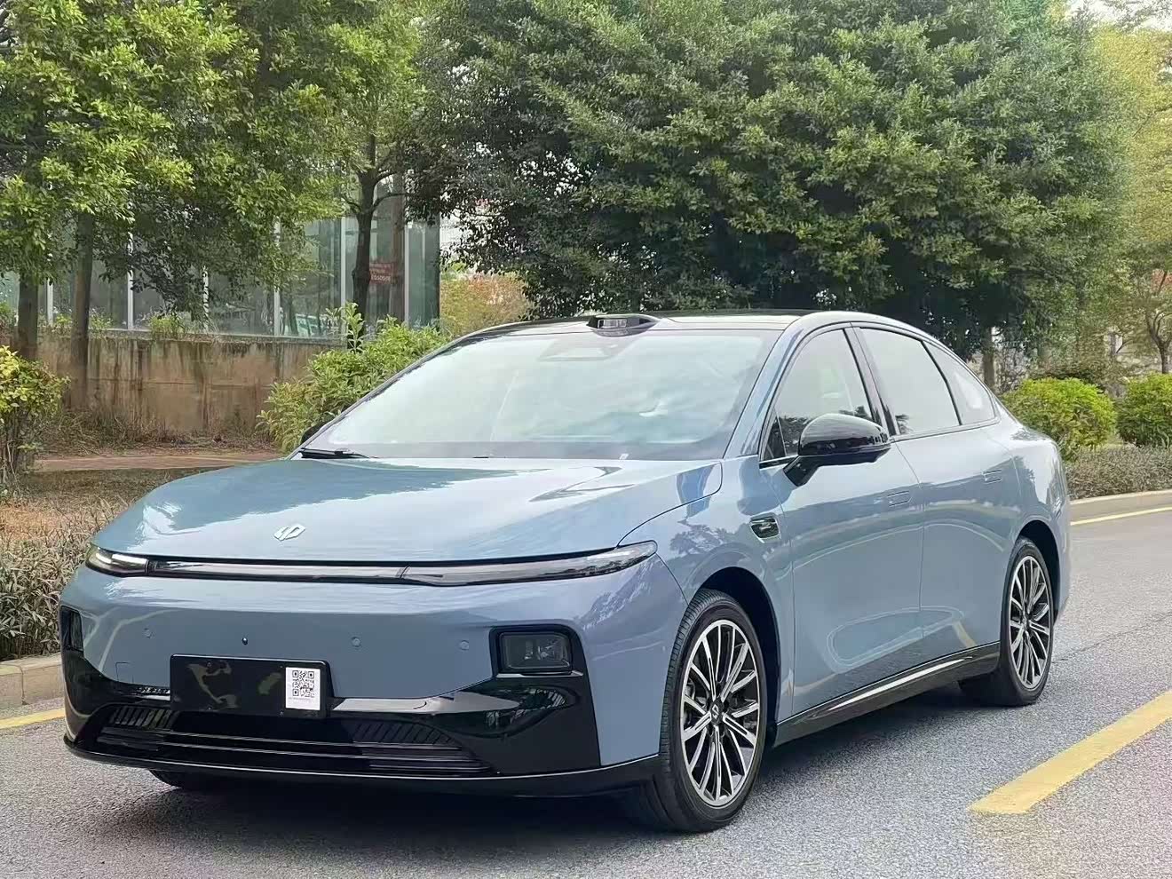 Leapmotor B01 2025 汽车图片 