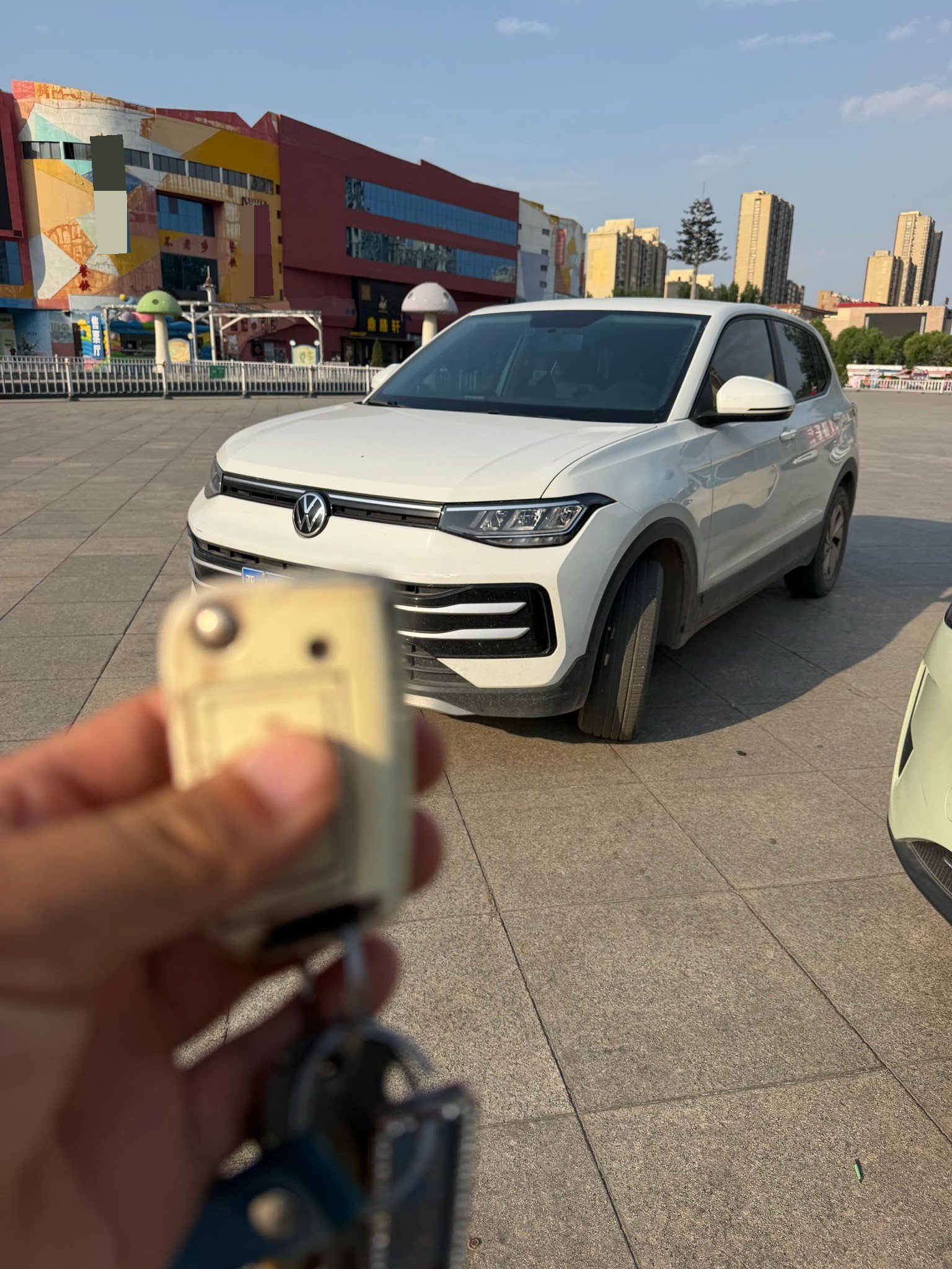 Volkswagen Tharu 2024 Volkswagen Tharu 2024 immagine di auto