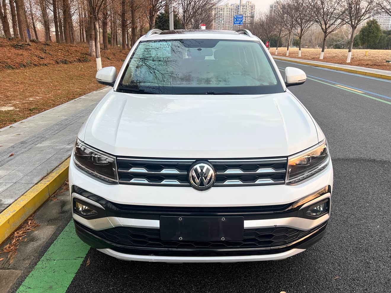 Volkswagen T-Cross 2021 Volkswagen T-Cross 2021 car image