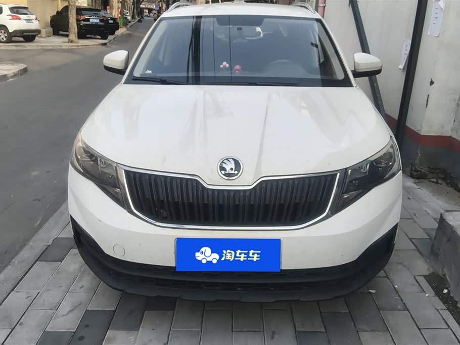 Skoda Kamiq 2019 car image 