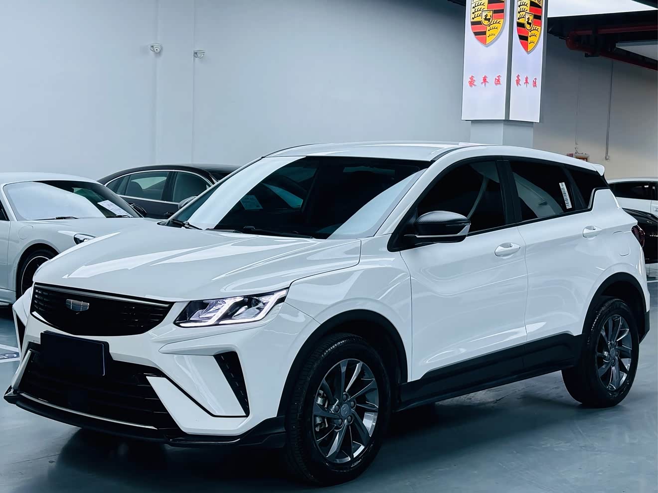 GEELY Coolray 2024 car image 