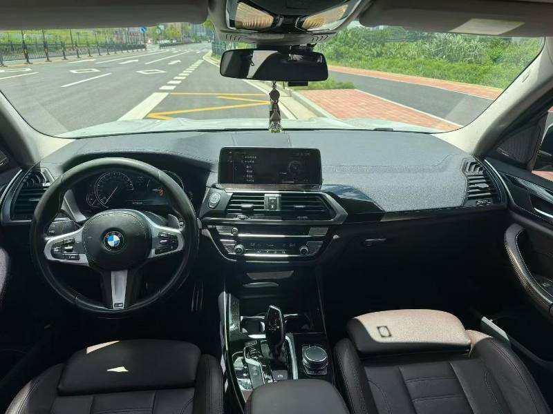 BMW X3 2019 #5 BMW X3 2019 car image #5