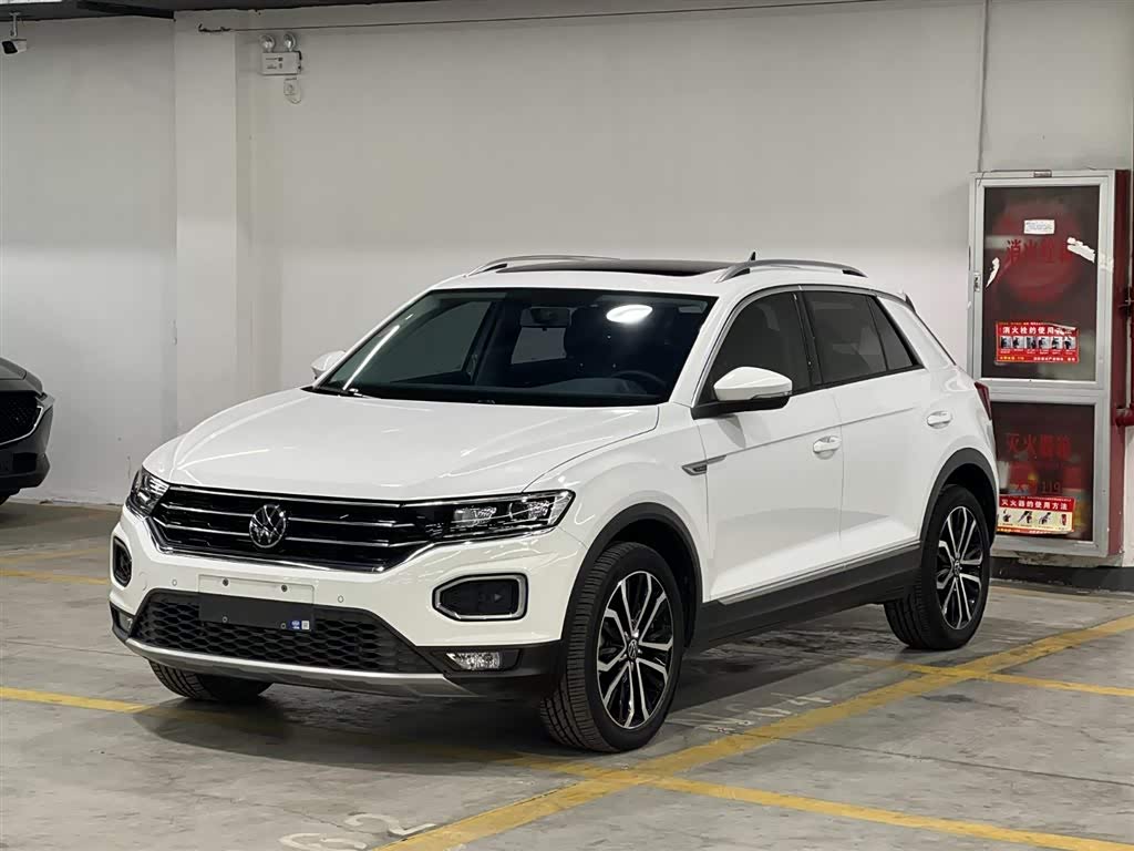 Volkswagen T-Roc 2022 汽车图片 