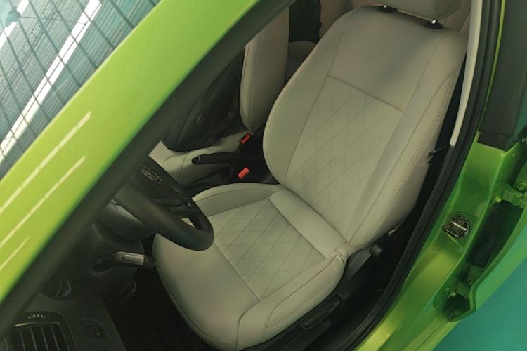 Volkswagen Polo 2018 car image #15