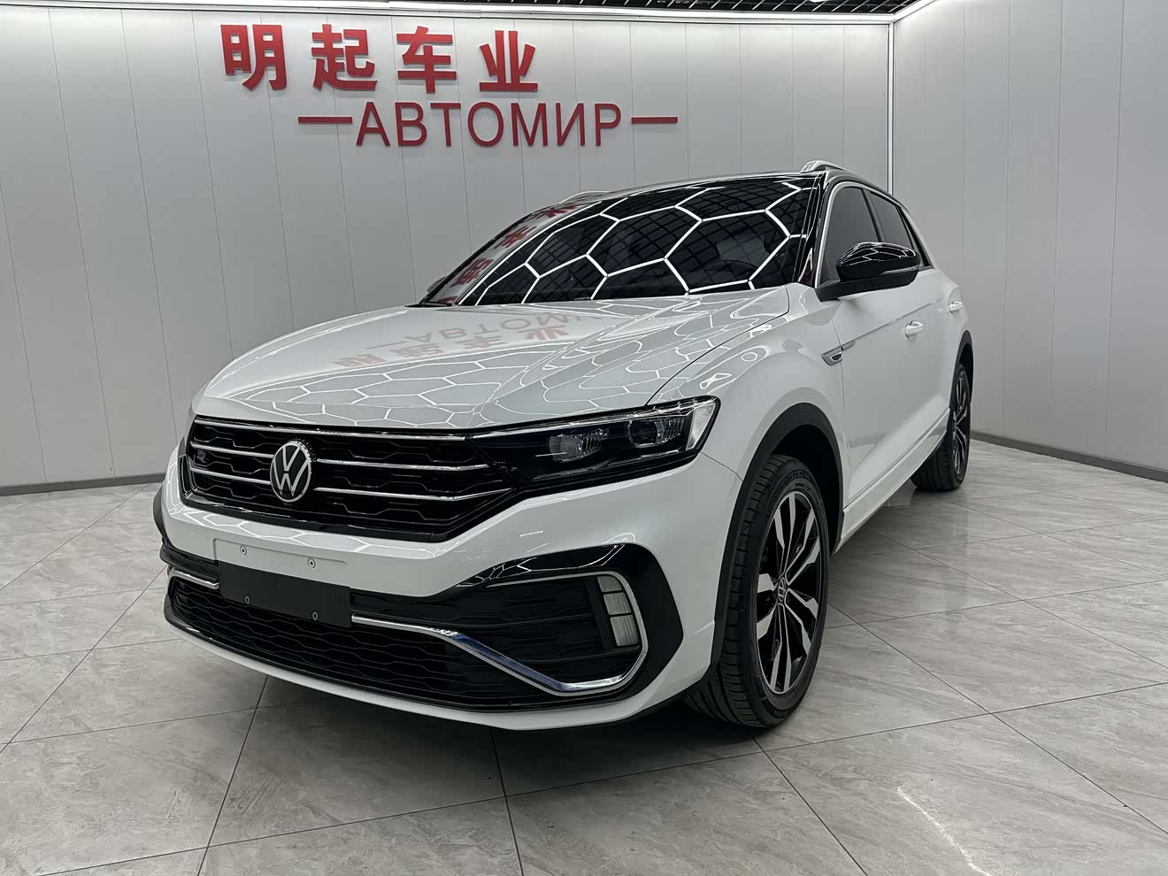Volkswagen T-Roc 2022 汽车图片 
