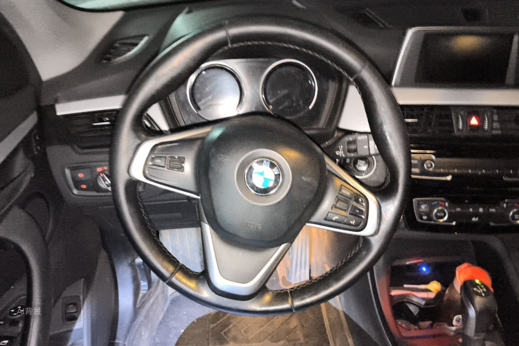 BMW X1 2019 #12 BMW X1 2019 car image #12
