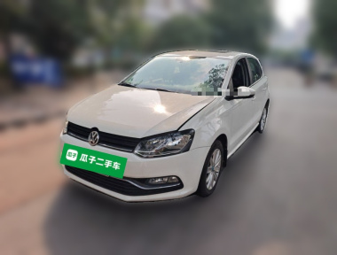 Volkswagen Polo 2016 car image 