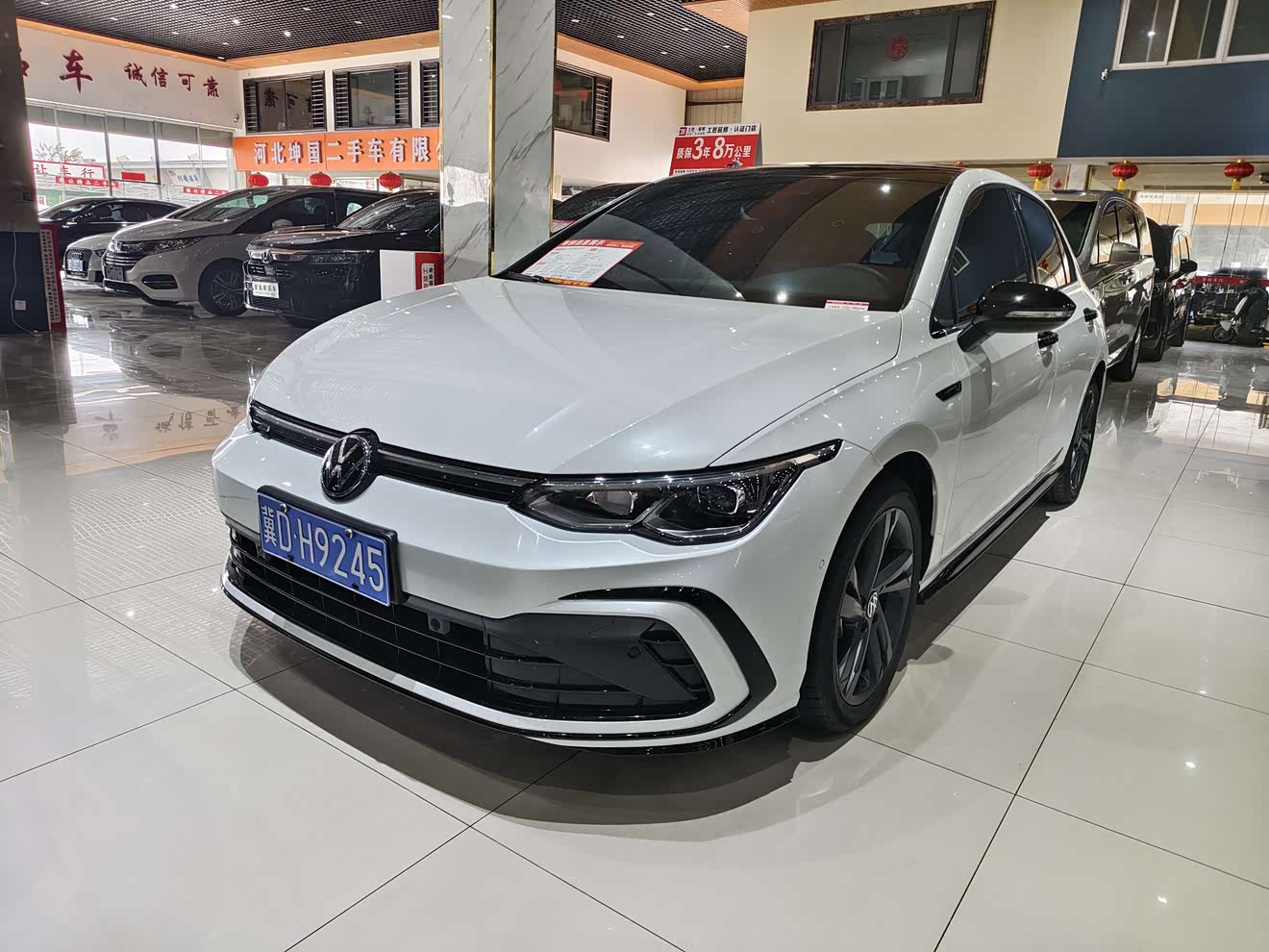 Volkswagen Golf 2022 car image 