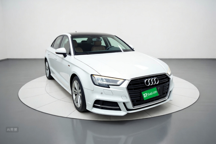 Audi A3 2019 car image #4