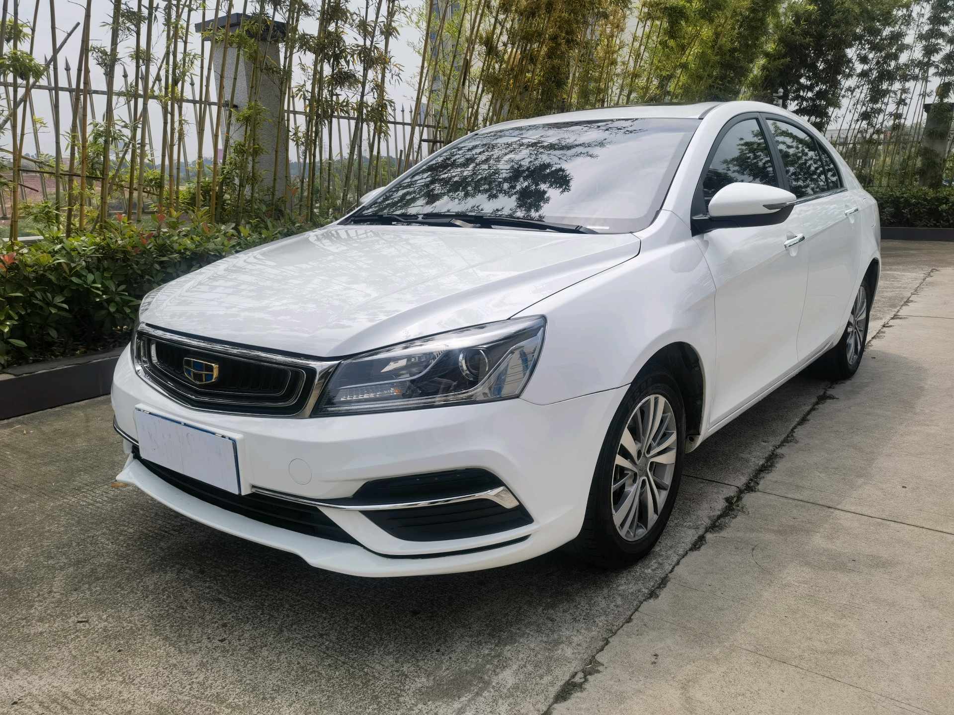 GEELY Emgrand 2019 GEELY Emgrand 2019 car image