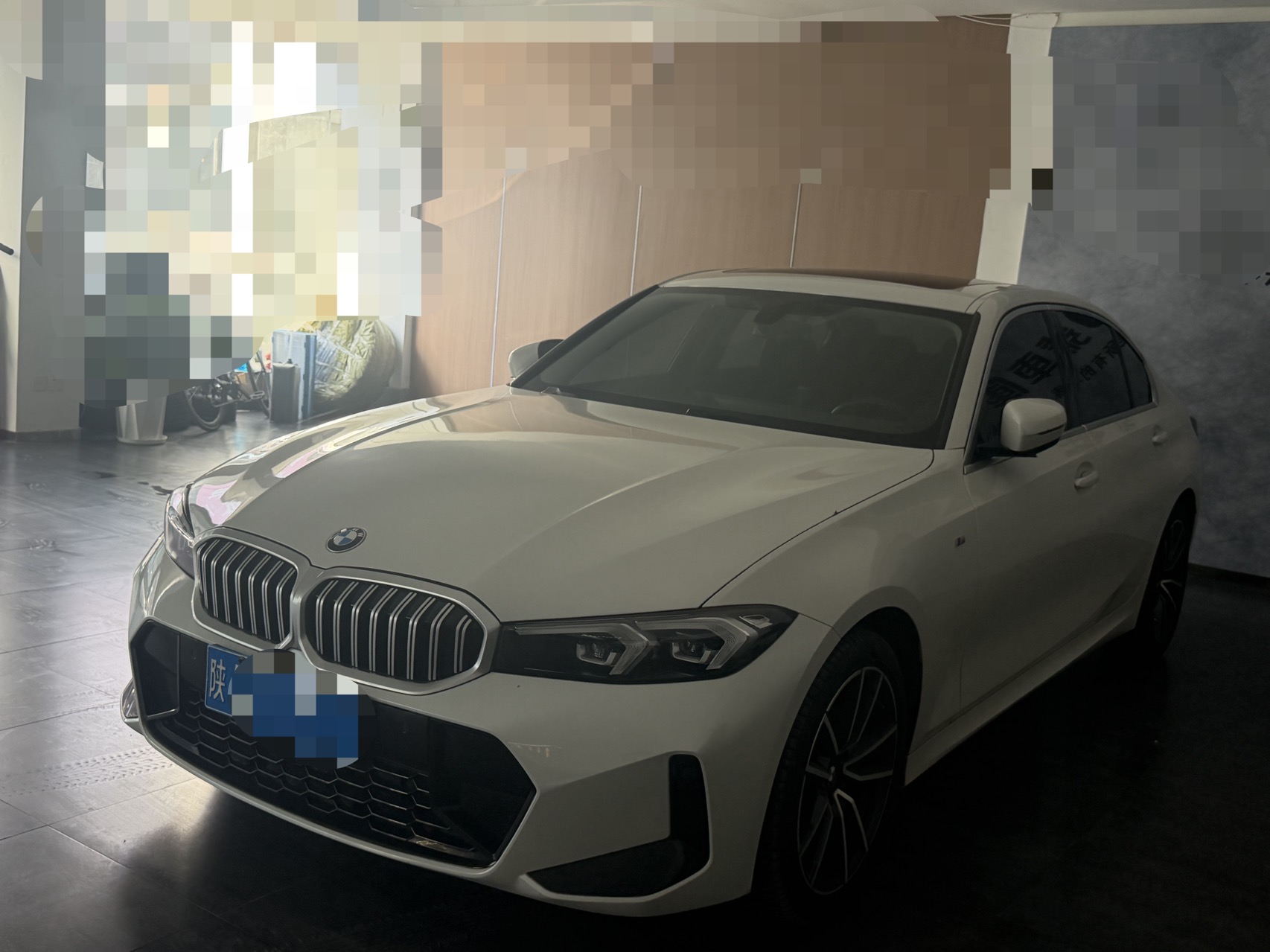 BMW 3 Series 2023 immagine di auto 