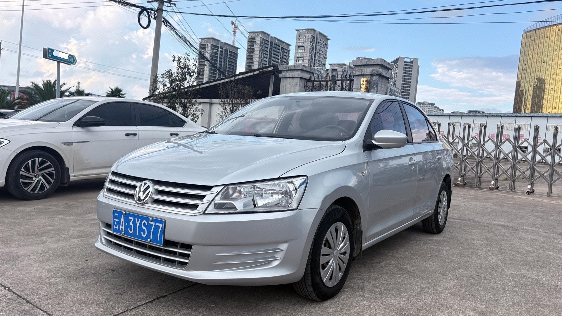 Volkswagen Santana 2015 car image 