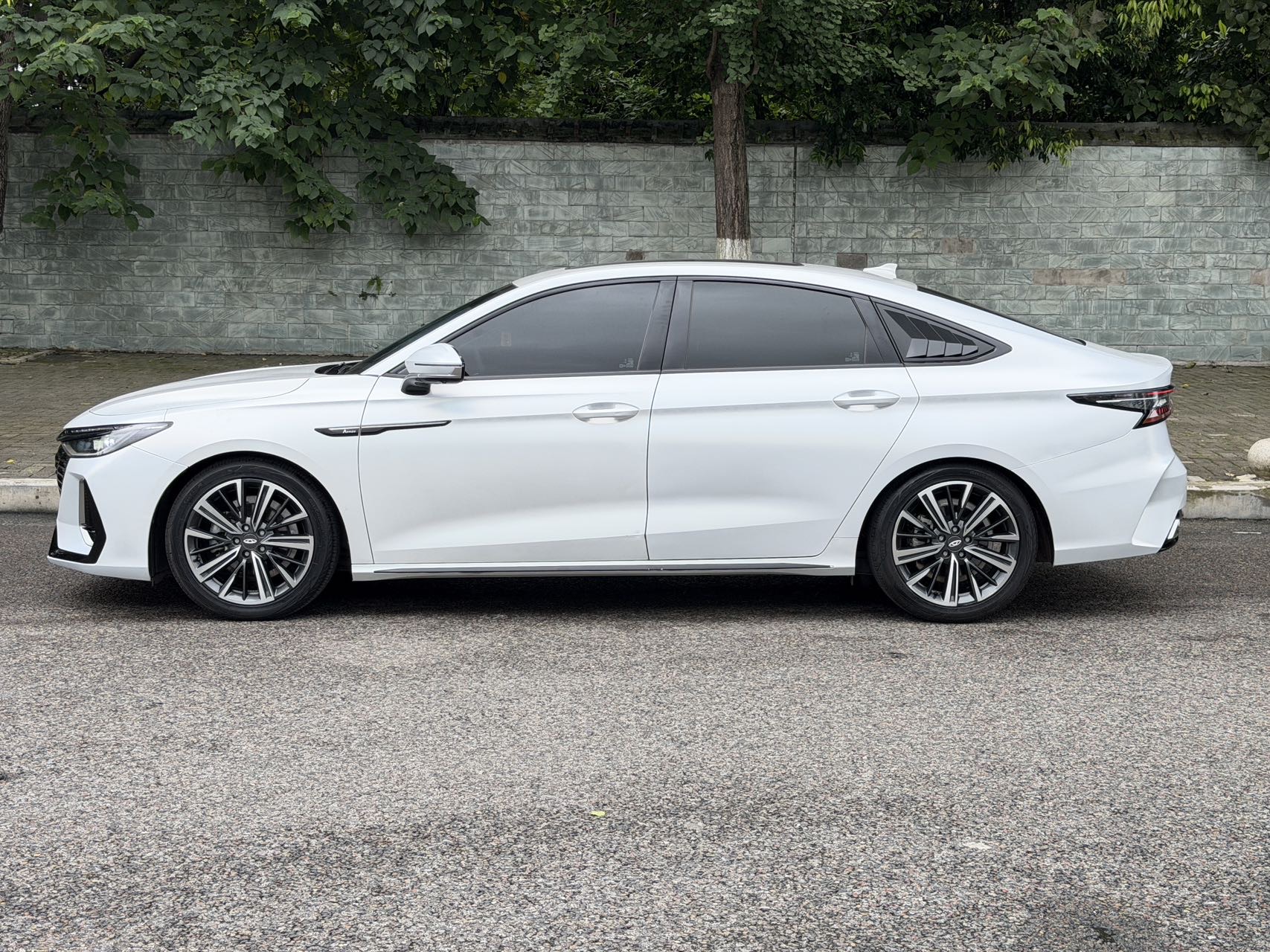 Chery Arrizo 8 2023 car image #2