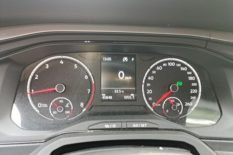 Volkswagen Polo 2020 car image #12
