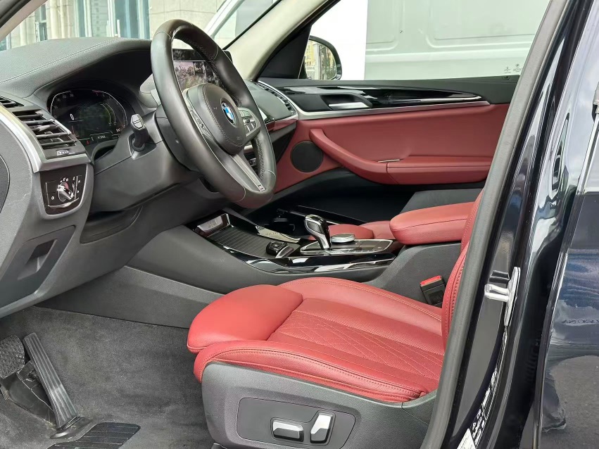 BMW X3 2022 car image #4