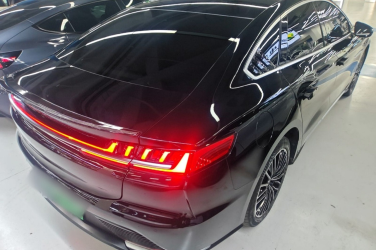 BYD Han 2022 #7 BYD Han 2022 car image #7