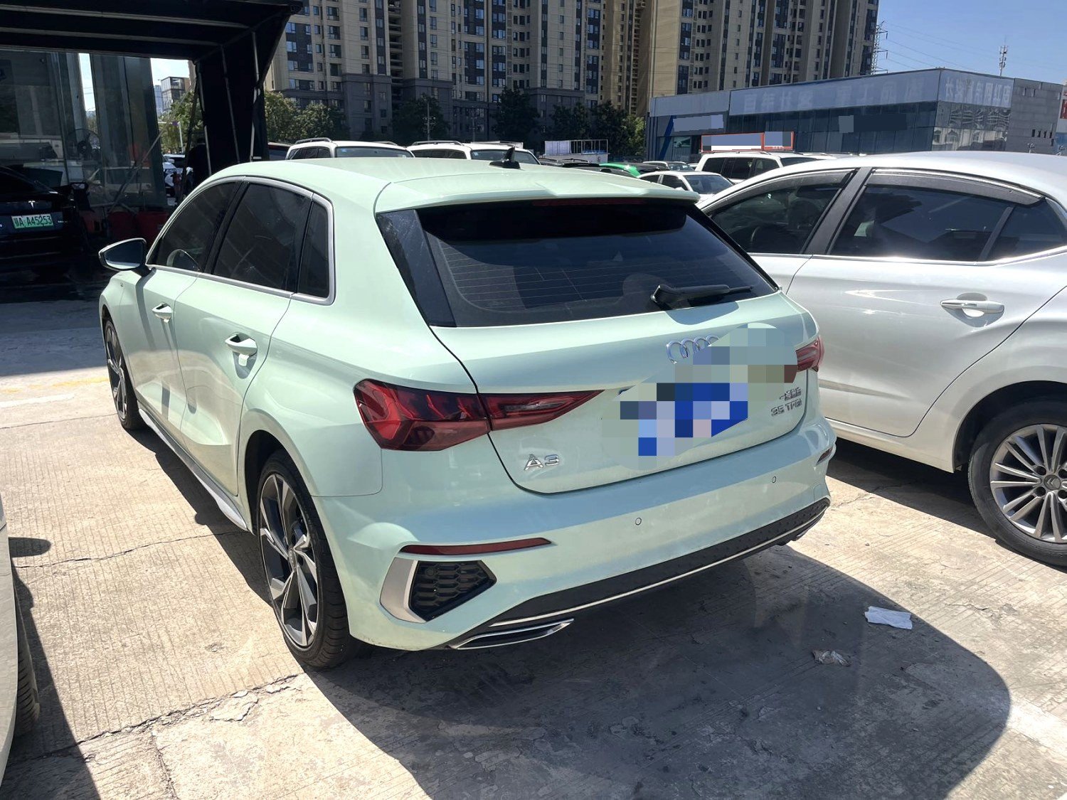 2023 car image #7