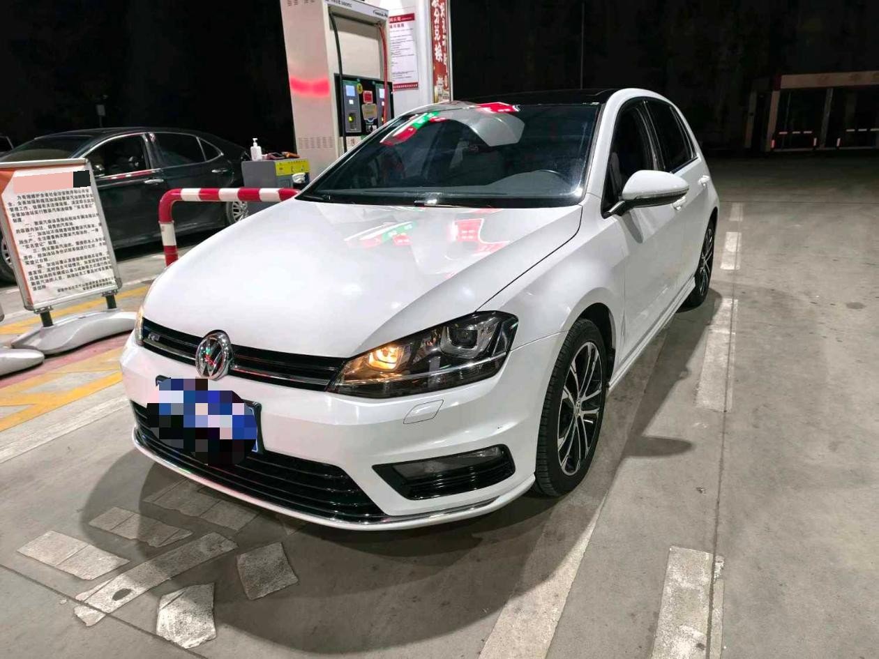 Volkswagen Golf 2016 car image 