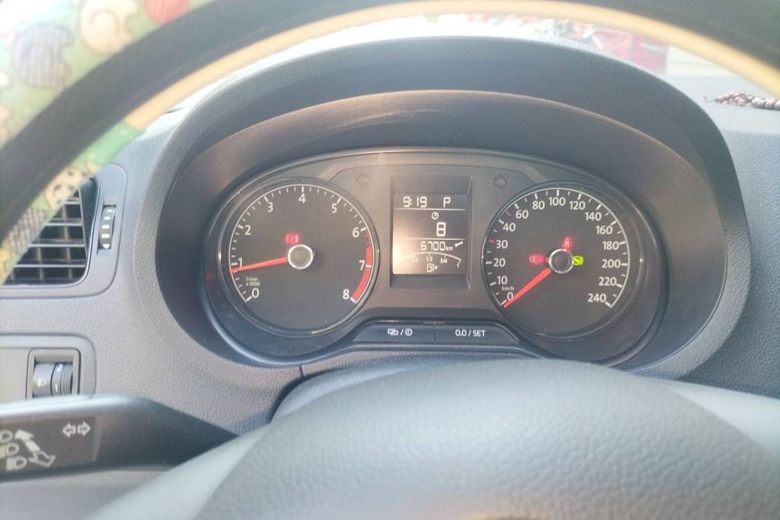 Volkswagen Polo 2017 #24 Volkswagen Polo 2017 car image #24