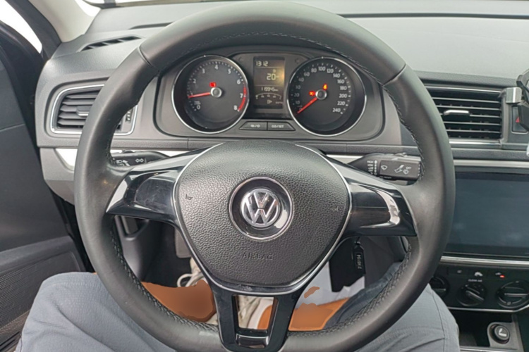 Volkswagen Lavida 2016 #11 Volkswagen Lavida 2016 car image #11