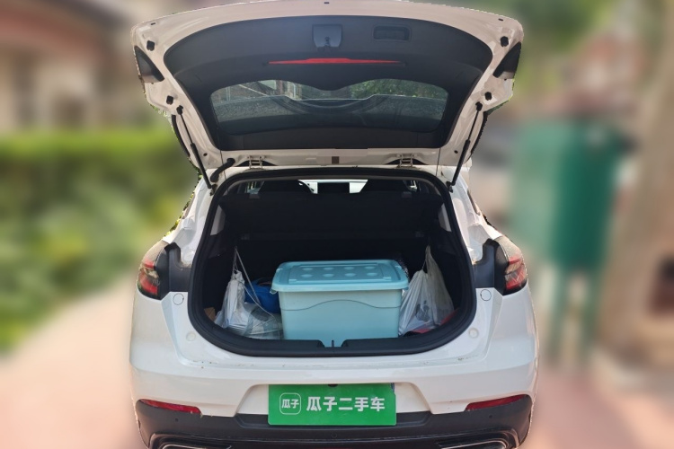 GEELY Emgrand S 2021 #21 GEELY Emgrand S 2021 image de voiture #21