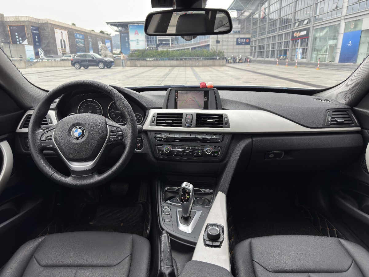 BMW 3 Series GT 2016 #8 BMW 3 Series GT 2016 car image #8
