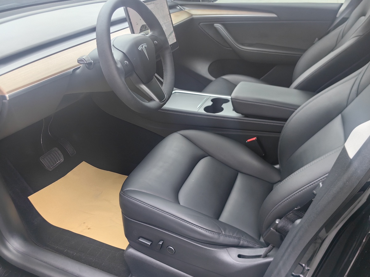 Tesla Model Y 2021 #5 Tesla Model Y 2021 car image #5
