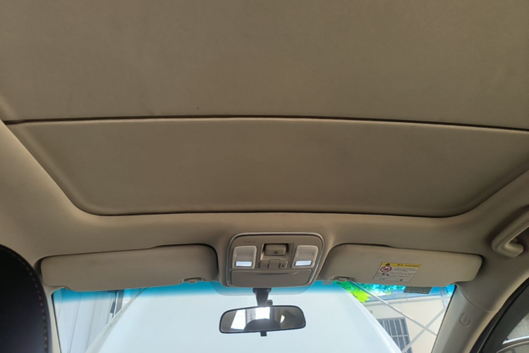 GEELY Emgrand GS 2018 car image #18