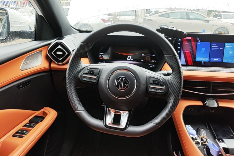 MG 5 2025 #11 MG 5 2025 imagen de coche #11