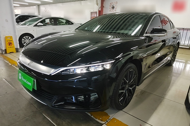 BYD Han 2025 #2 BYD Han 2025 car image #2