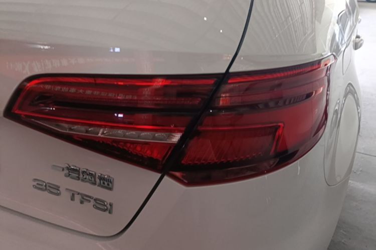 Audi A3 2019 image de voiture #8