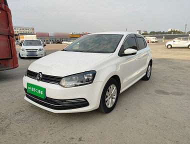 Volkswagen Polo 2016 Volkswagen Polo 2016 car image