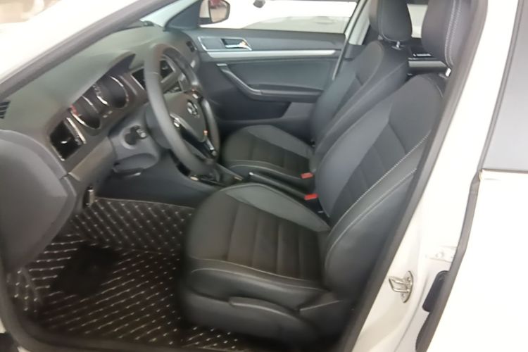 Volkswagen Lavida 2017 #15 Volkswagen Lavida 2017 car image #15