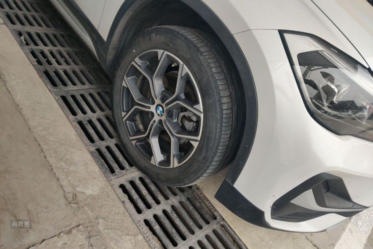 BMW X1 2020 car image #9