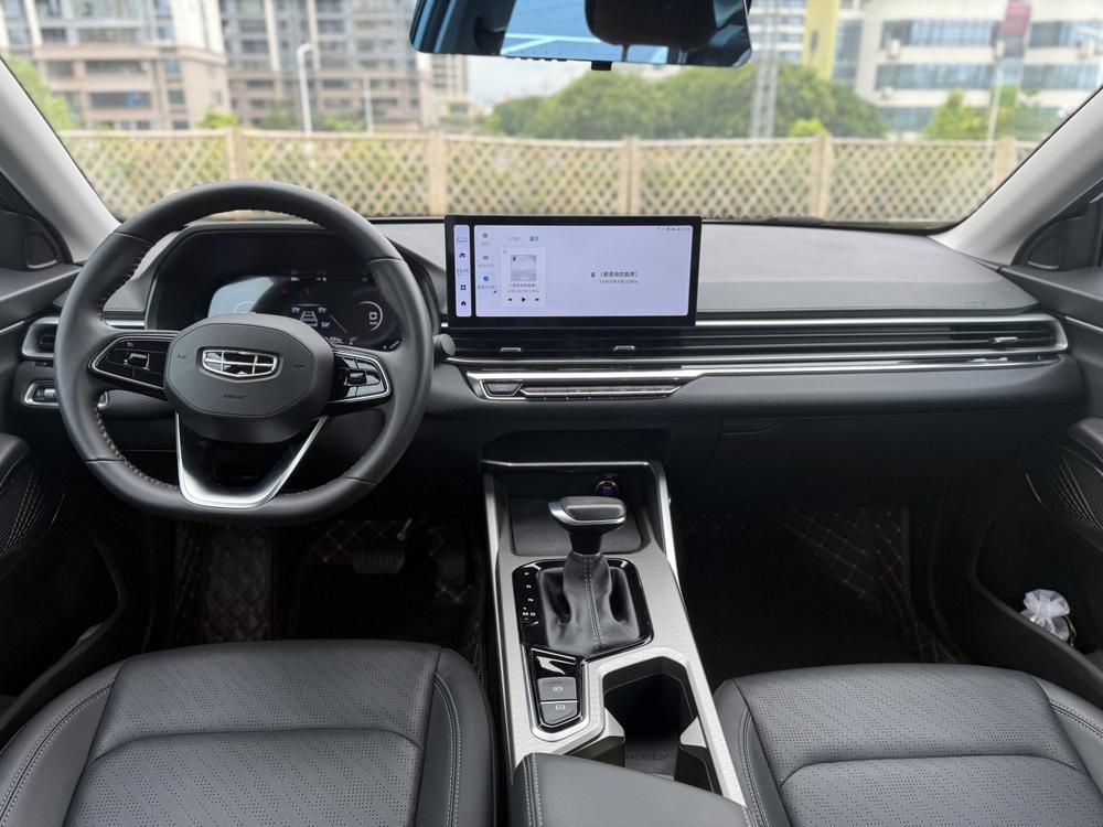 GEELY Emgrand 2023 car image #7